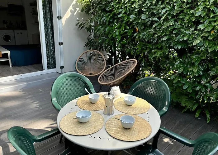 아파트 Terrasse Vilmer, 3 Personnes, Hyper Centre, Terrasse & Parking