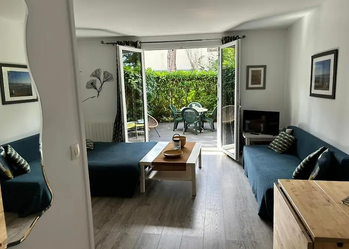 Terrasse Vilmer, 3 Personnes, Hyper Centre, Terrasse & Parking * 빌레쉬르메르