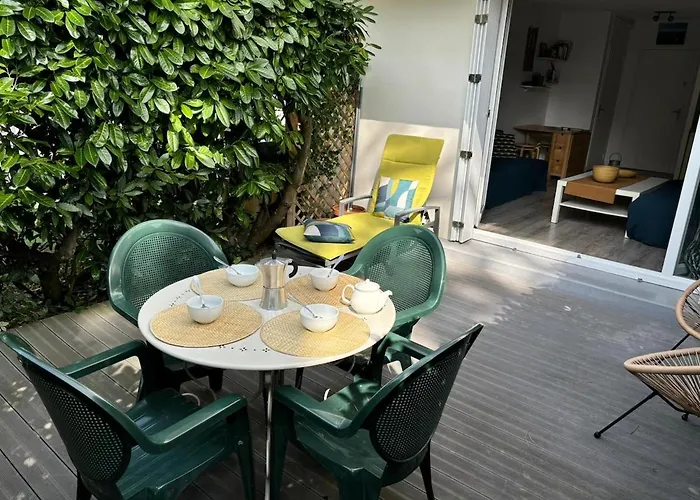 아파트 Terrasse Vilmer, 3 Personnes, Hyper Centre, Terrasse & Parking