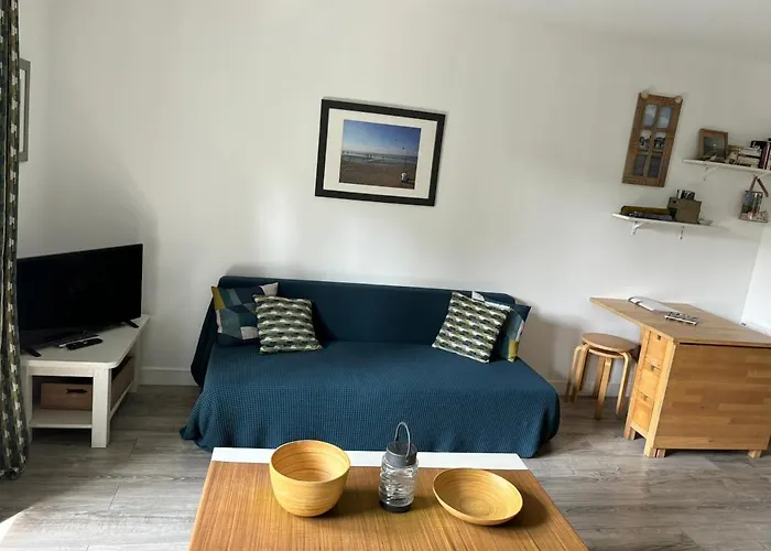 Terrasse Vilmer, 3 Personnes, Hyper Centre, Terrasse & Parking 아파트 *